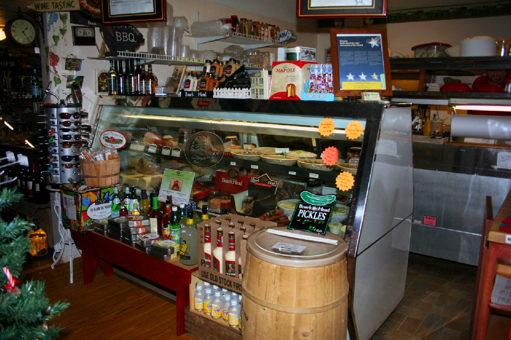 Diamond Hill Deli